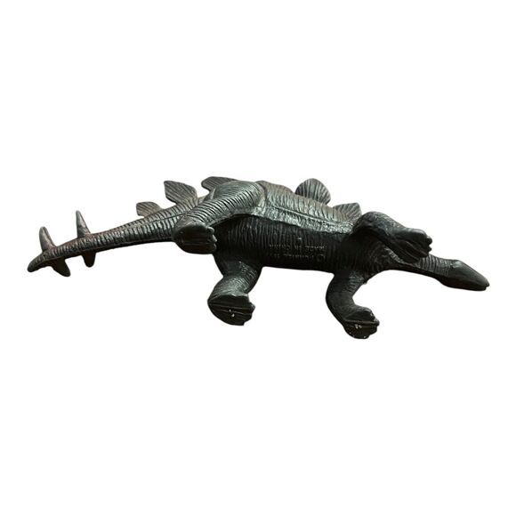 Vintage Funrise 1988 Stegosaurus Dinosaur Vinyl Figure 2" x 5" - Picture 5 of 5